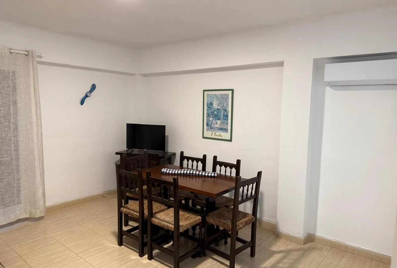 Apartamentos Flandria サロウ
