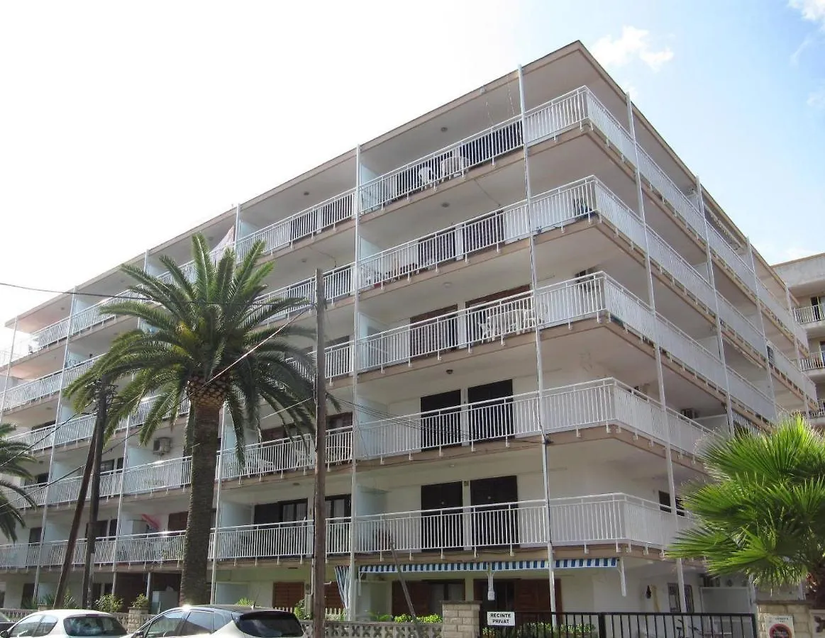 Apartamentos Flandria Salou Apartment