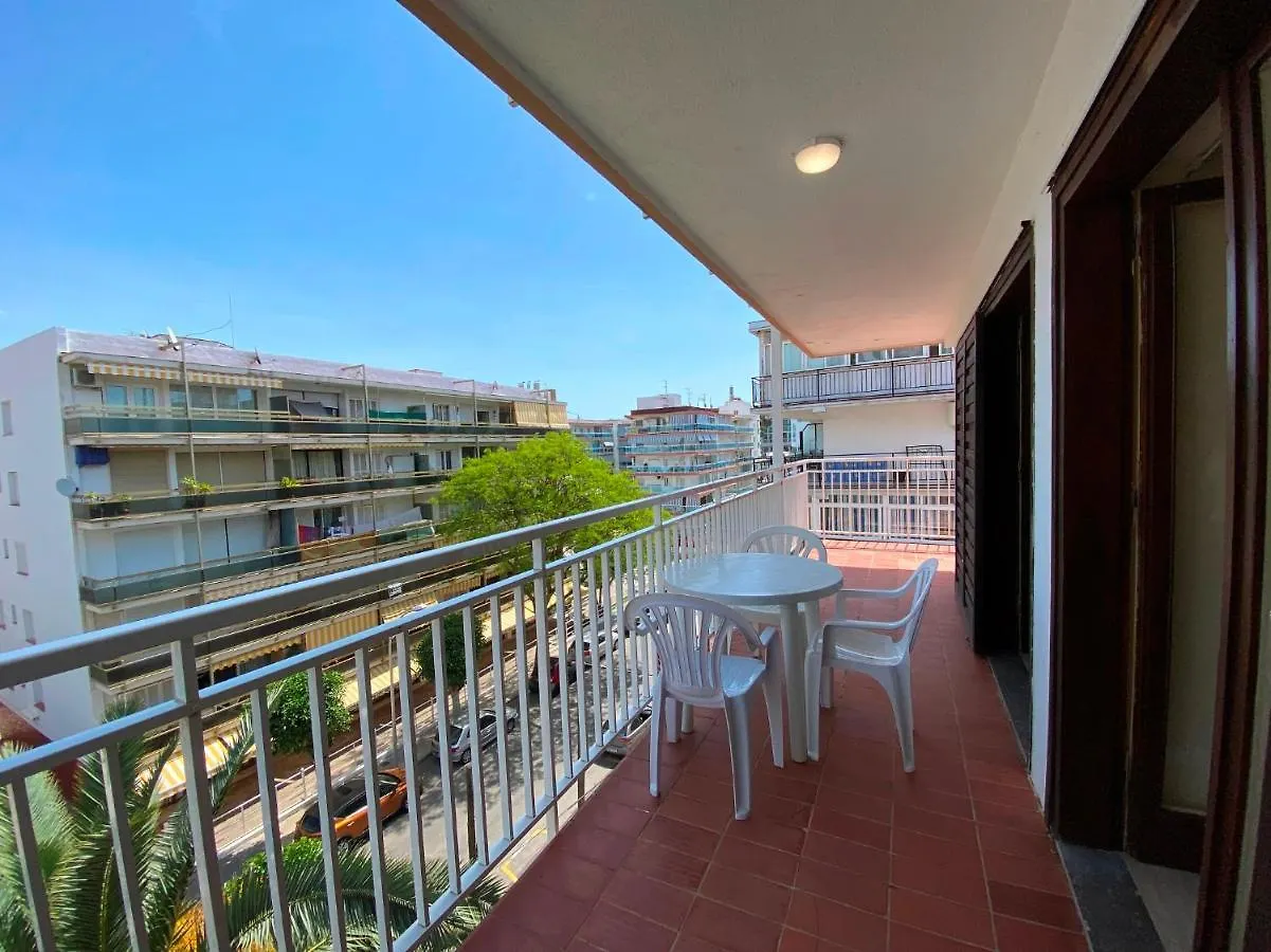 Apartamentos Flandria Salou Apartment