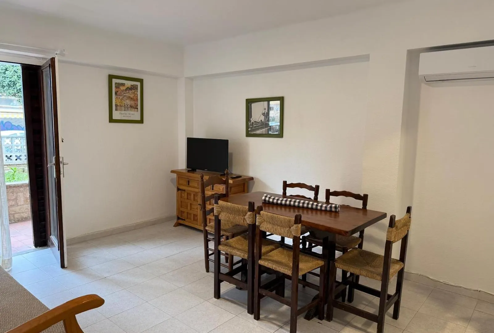 Apartamentos Flandria Salou Apartment