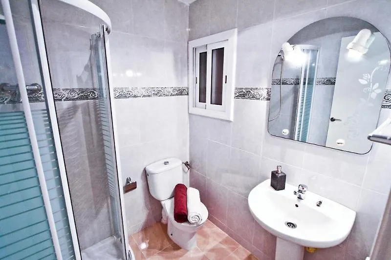 Apartamentos Flandria Salou 0*,  Spain