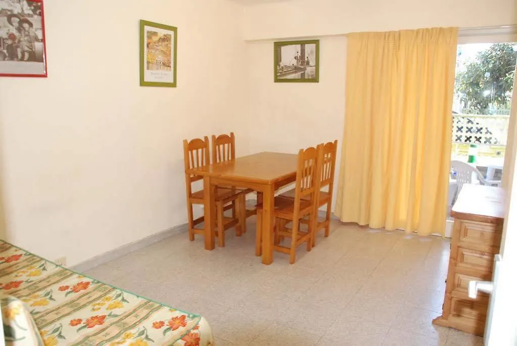 Apartamentos Flandria Salou