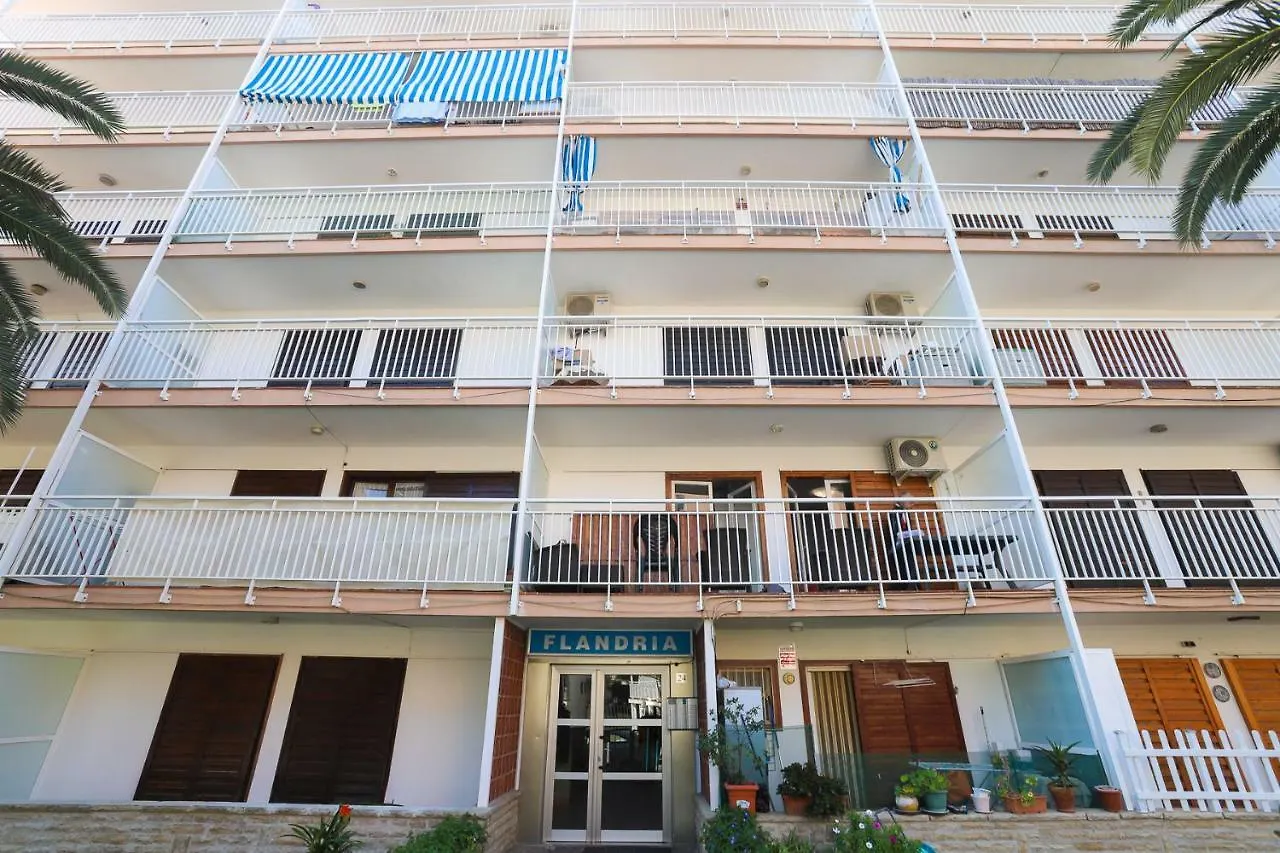 Apartment Apartamentos Flandria Salou